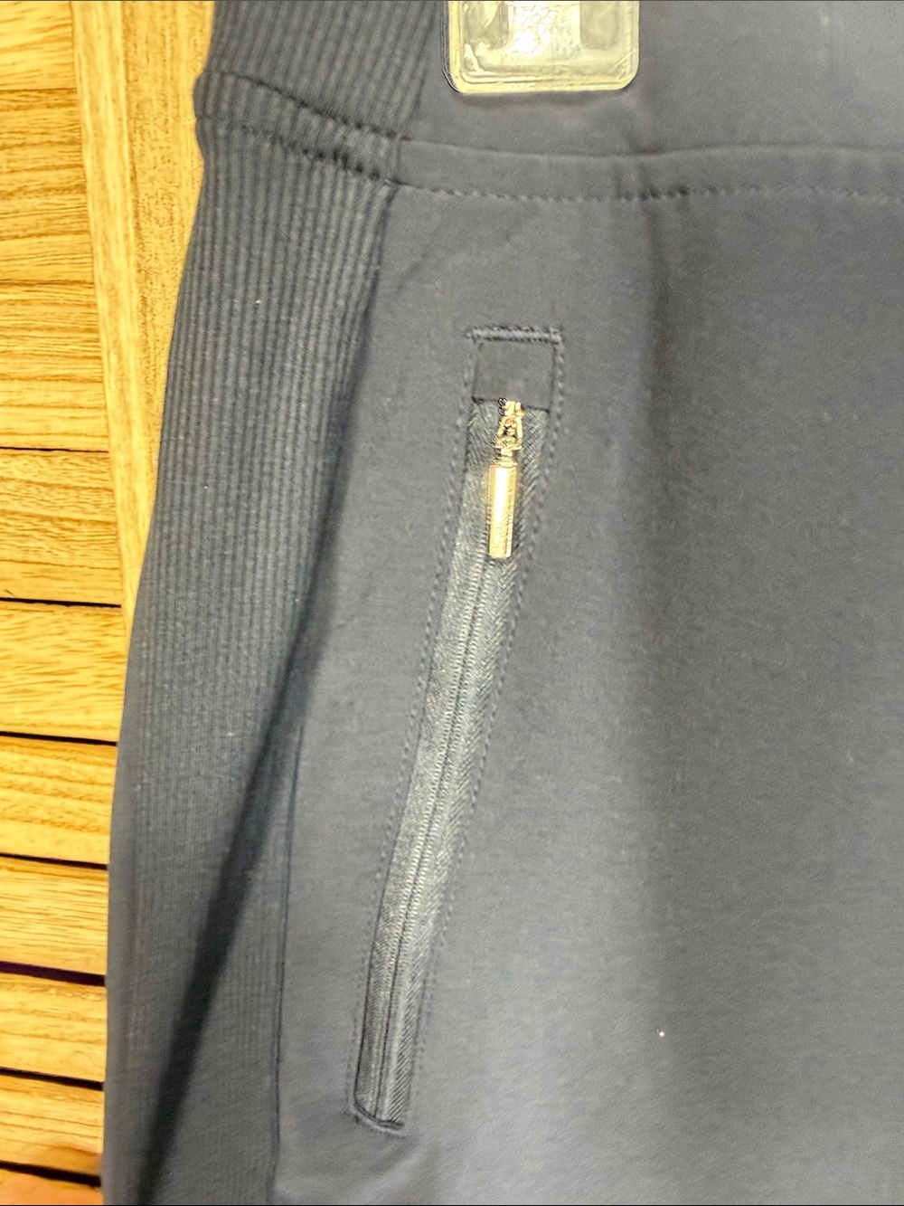 Chico's Classic Blue Stretch Zip-Pocket Pants Size 8 - Picture 6 of 14